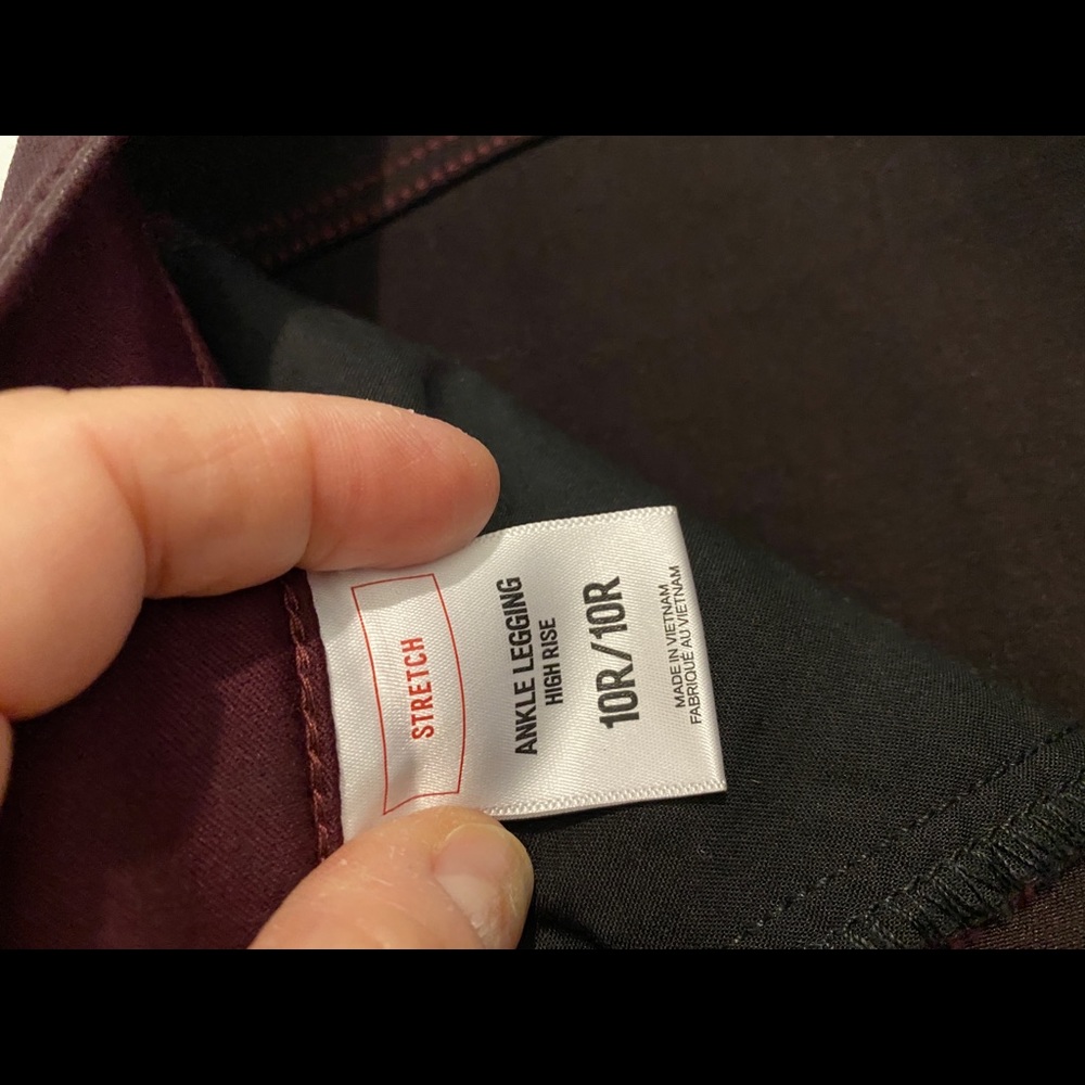 Express Pants - Picture 4 of 5